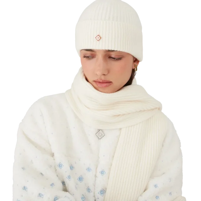 Bonnet en laine à côtes
