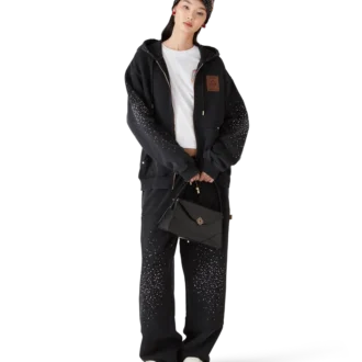 Bonnet orné de cristaux gothiques