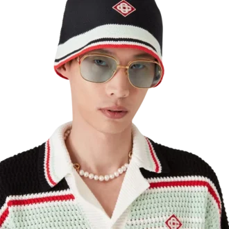 Chapeau au crochet rayé