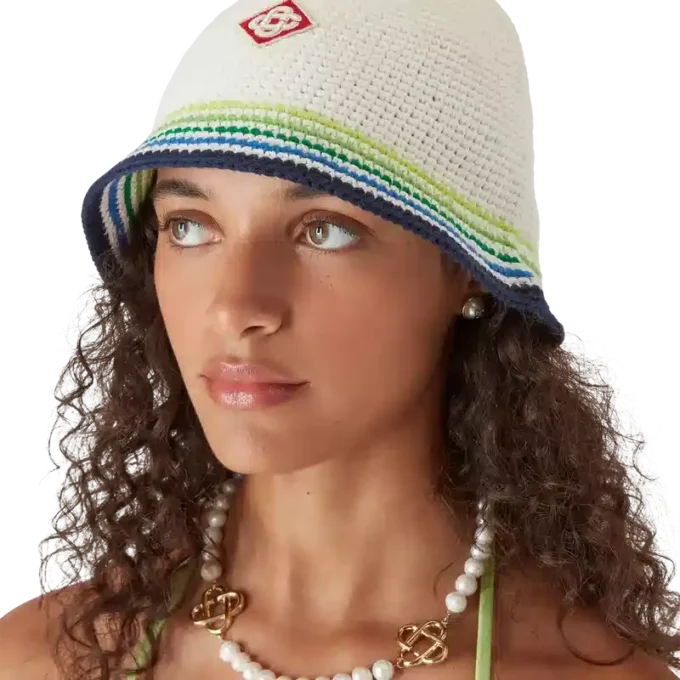 Chapeau au crochet rayé