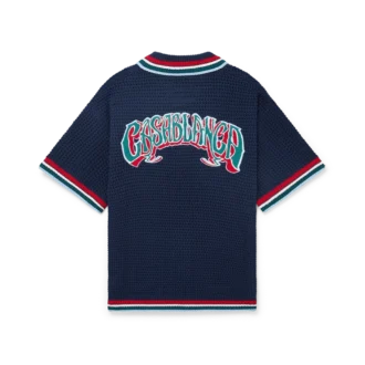 Chemise au crochet gothique