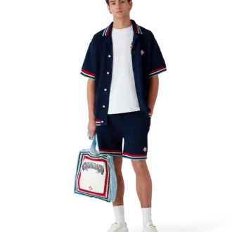 Chemise au crochet gothique