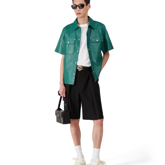Chemise en cuir à manches courtes Chemise en cuir à manches courtes