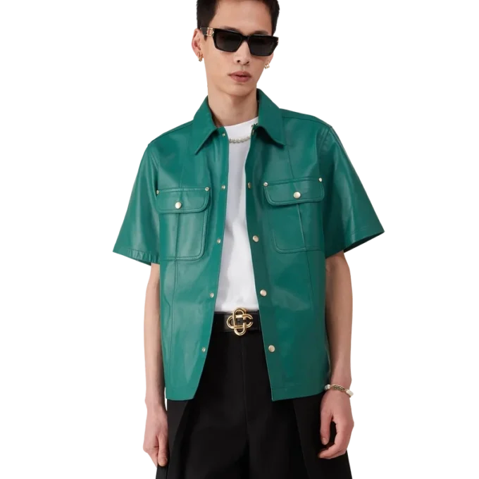 Chemise en cuir à manches courtes Chemise en cuir à manches courtes