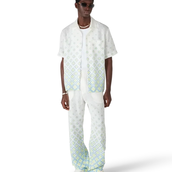 Chemise en lin à manches courtes et monogramme dégradé Chemise en lin à manches courtes et monogramme dégradé