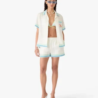 Chemise en soie à manches courtes et col cubain à motif floral en forme de shorts