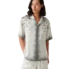 Chemise en soie à manches courtes avec motif Monogram Heart dégradé Chemise en soie à manches courtes avec motif Monogram Heart dégradé