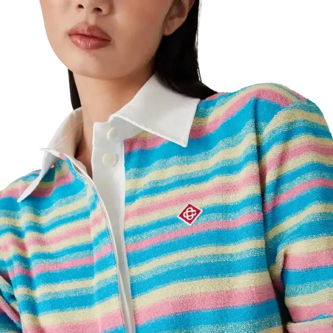 Chemise en tissu éponge rayée