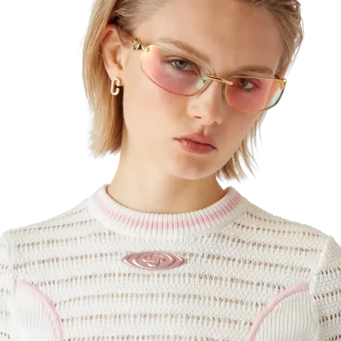 Haut Bourgeoise Girl