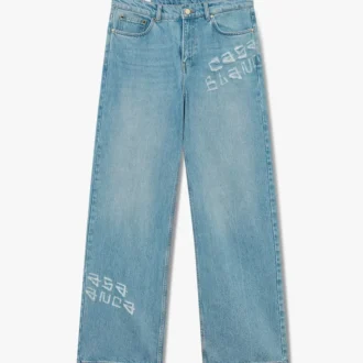 Jean en denim délavé effet graffiti