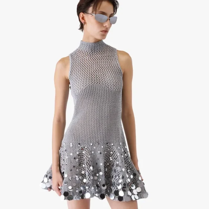 Mini-robe miroir au crochet argentée