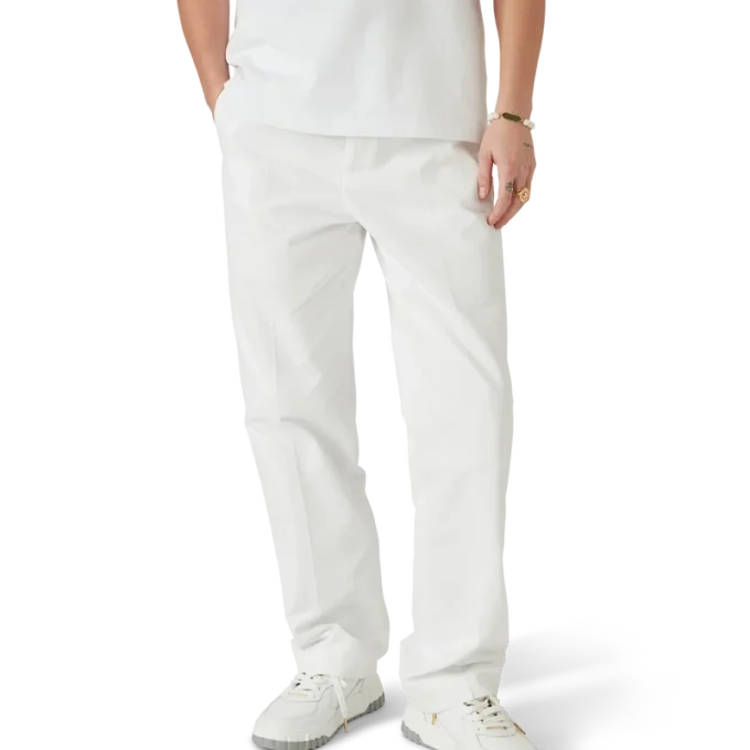 Pantalon chino ajusté Pantalon chino ajusté