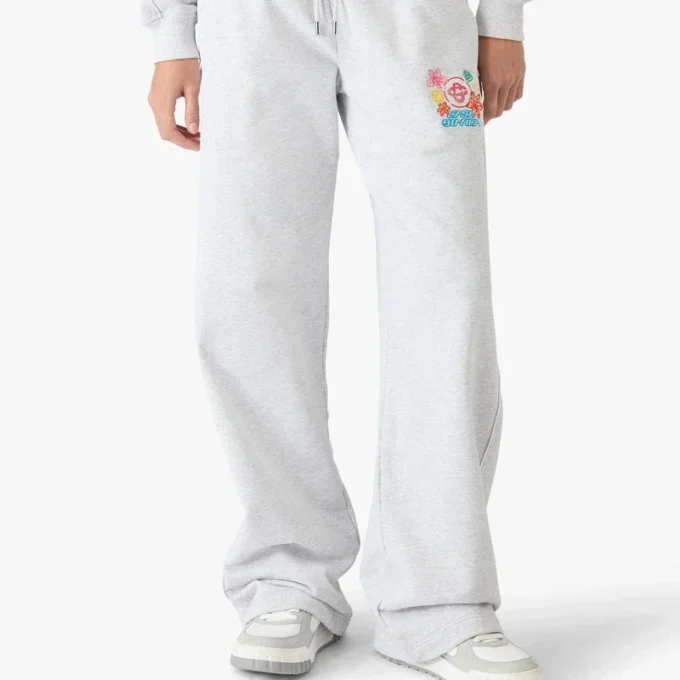 Pantalon de survêtement court gris brodé Pantalon de survêtement court gris brodé