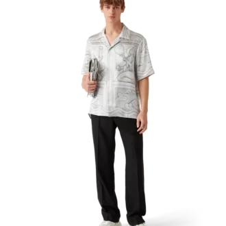 pantalon sur mesure en laine 2 330x330 - Chemise en soie &agrave; manches courtes Sacred Stone Shorts