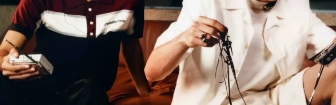 T-shirt oversize à manches courtes avec monogramme en applique