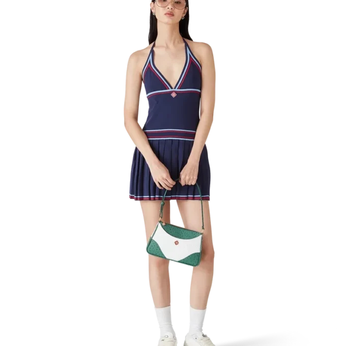 Robe dos nu plissée Robe dos nu plissée