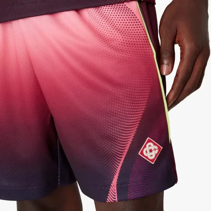 Short de football dégradé aubergine Short de football dégradé aubergine