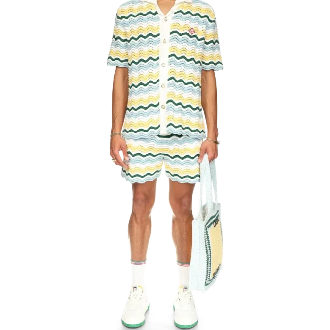 Shorts en bouclé ondulé Shorts en bouclé ondulé