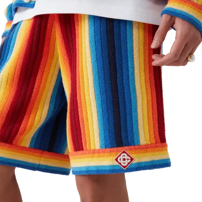 Shorts en tissu éponge à rayures dégradées Shorts en tissu éponge à rayures dégradées