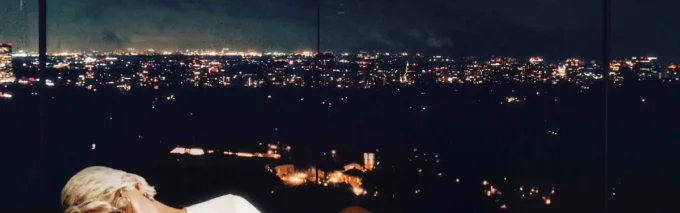 T-shirt long à manches courtes Beyond Destiny Shorts